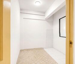 Blk 211 Jurong East Street 21 (Jurong East), HDB 3 Rooms #585628581